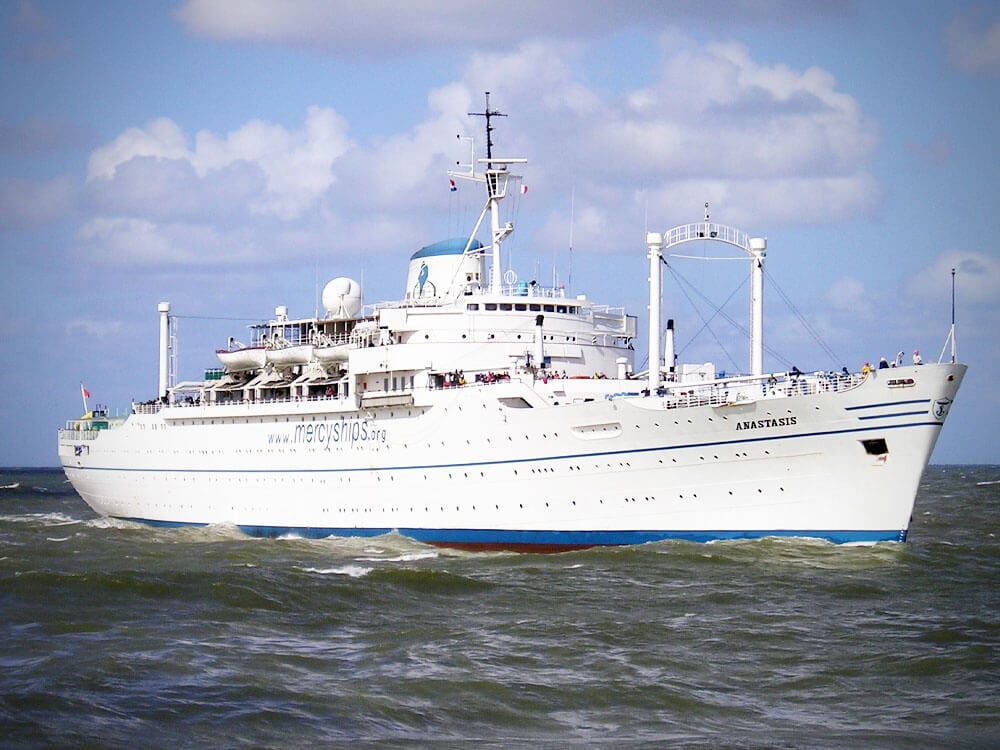 Hospital Ships | Vessels of Hope - Mercy Ships Australia