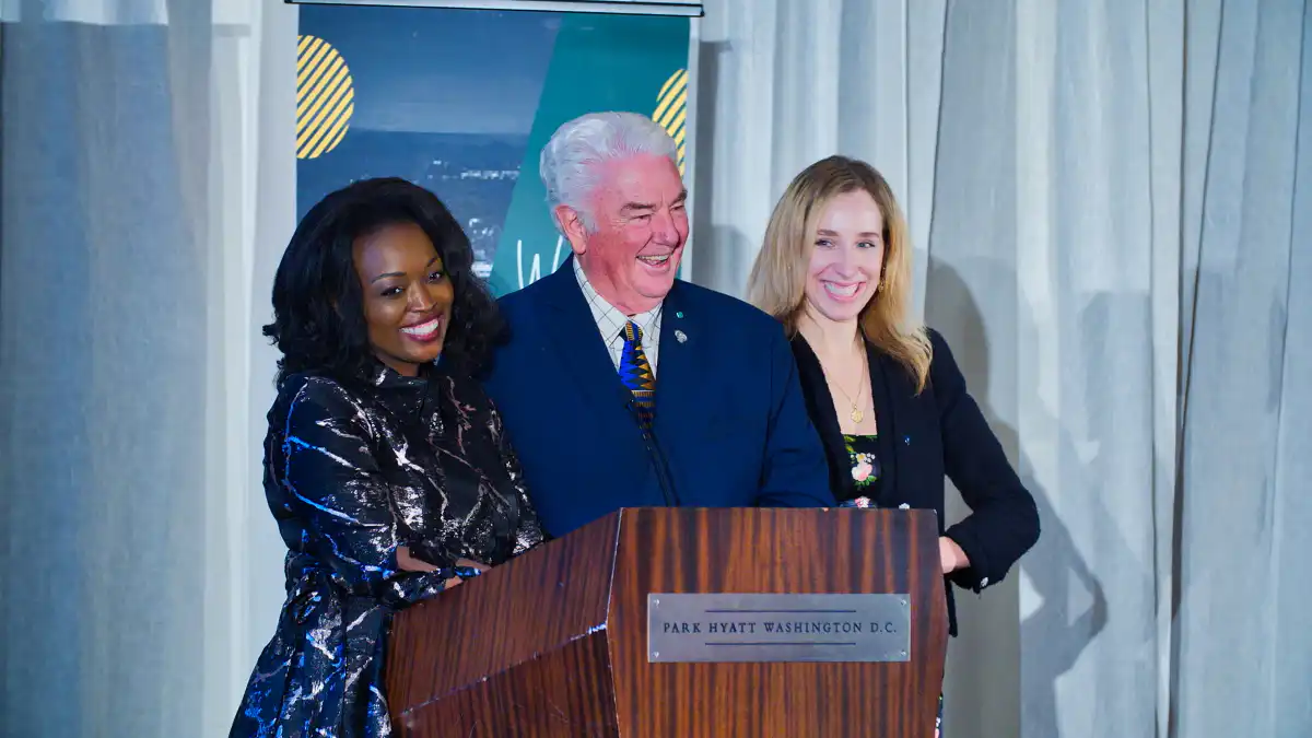 Don Stephens, Founder of Mercy Ships, Receives Lifetime Achievement Award
