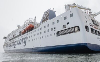 Floating Hospitals vs. Land-Based Clinics: The Strategic Advantage of Maritime Medical Infrastructure